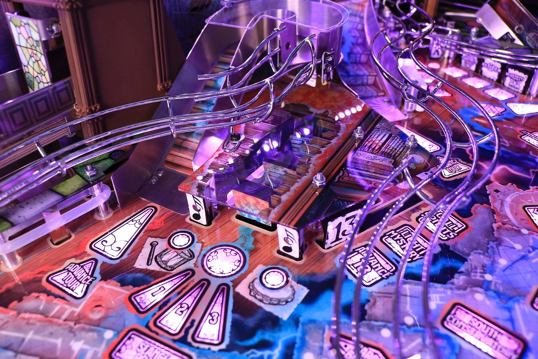 Winchester Mystery House Pinball Machine